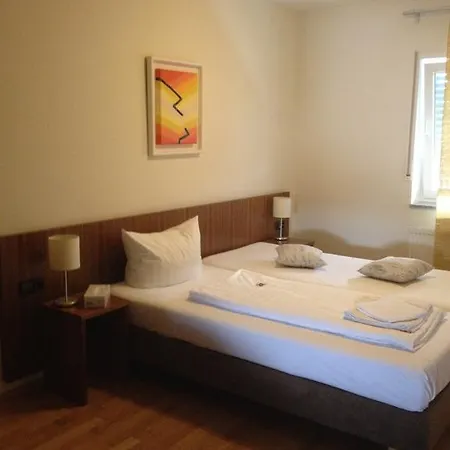 Landgasthof Zur Sonne I & Restaurant Hotel