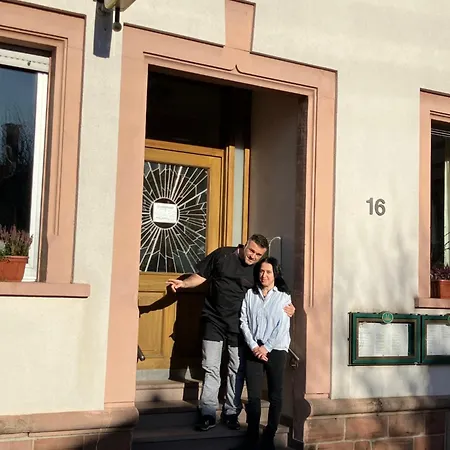 Hotel Landgasthof Zur Sonne I & Restaurant